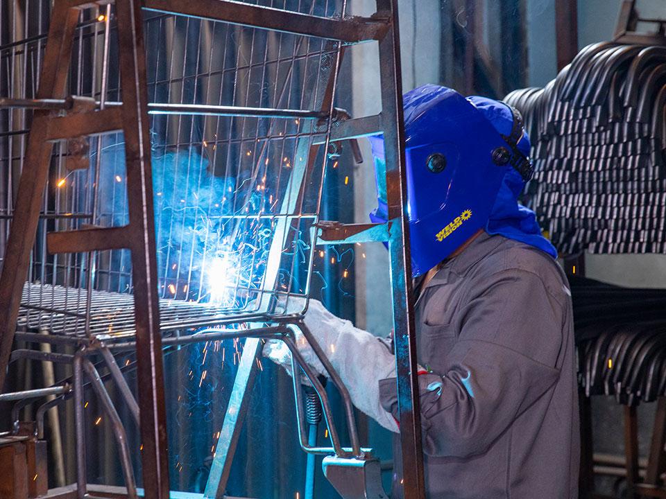 Carrinhos de supermercado em aço 1006